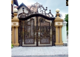 Cửa sắt biệt thự nhà phố